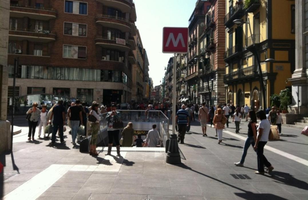 Panto' Apartment 2 Steps To Toledo Street Naples Exterior photo
